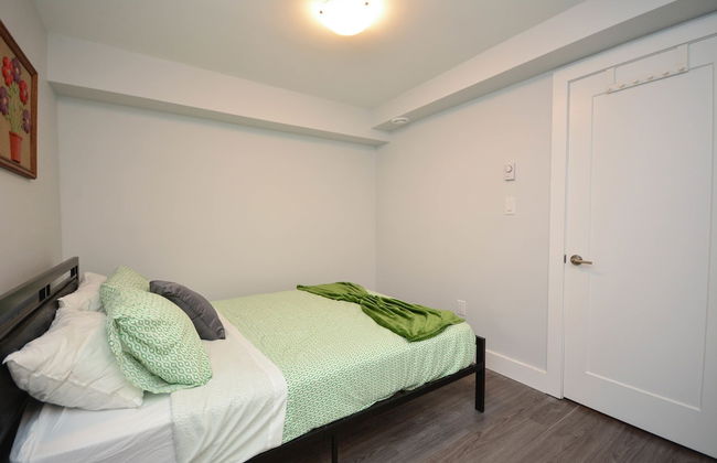 M. Hooper Downtown Luxury - Photo 19