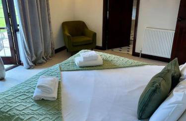 Outstanding 6 Bedroom House Cotton End, Bedford - Foto 28