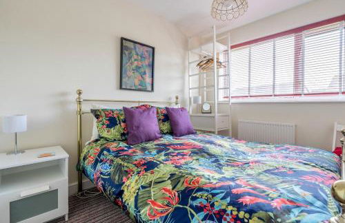 Chic 2-bedroom townhouse in vibrant Abergavenny - Foto 11