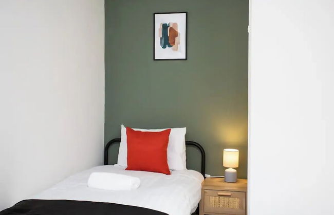 Roberts House Blyth - Photo 2