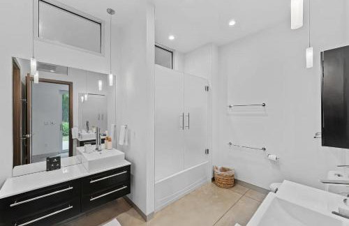 Floral City Oasis - Pool, BBQ Area & Forest View - Foto 5