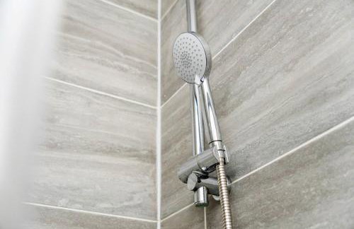 NEW! Stylish 5-Bed Apartment in Stockton-on-tees by Stay With Us, Perfect for Contractors & Large Groups, FREE Parking! - Foto 68