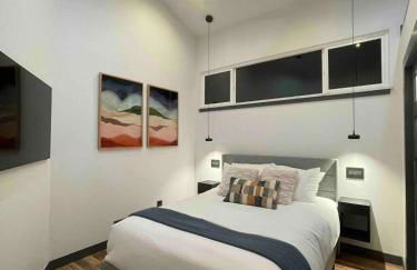 Blue Owl - Tree House Views! Couples Getaway! - Foto 14