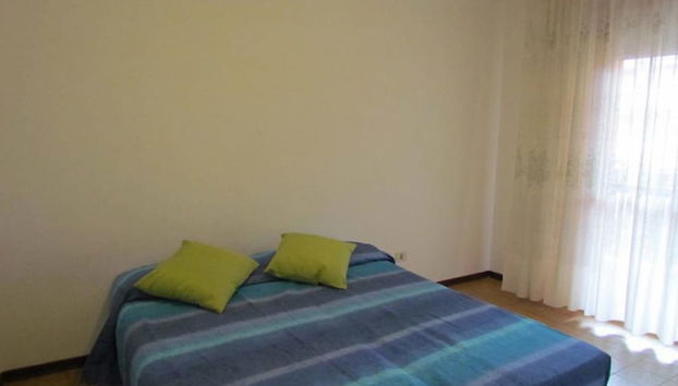 Holiday Flat by the Pool - Foto 3, Habitación