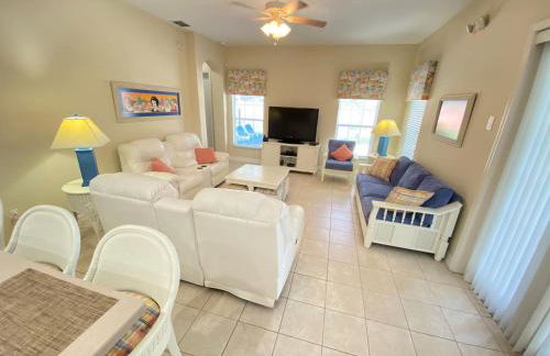 Spacious Family Escape 2 Masters Pool Hot Tub Pool Table & BBQ - 2 Miles Disney - Foto 31