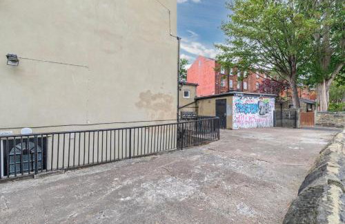 Luxury Lower-Level Two Bed Apt - Foto 17