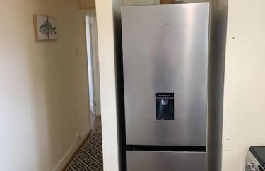 Large 3 bedroom flat in Sennen - Photo 12