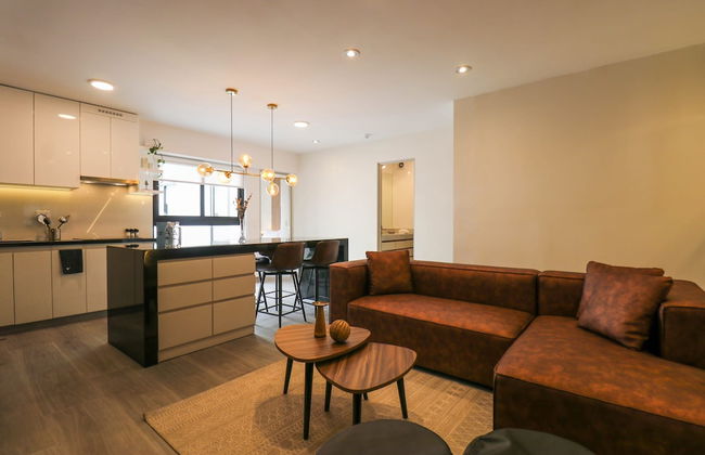 w Captivating 1BR in Miraflores - Photo 20