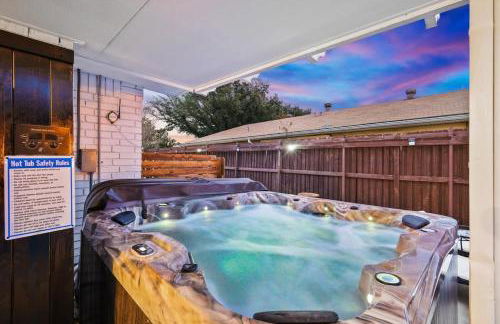 Luxurious 5BR 2BA Holiday Home with Pool, Grill, Sauna & Game Room - Foto 2