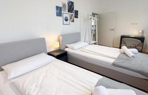 Stilvoll & zentral in der Innenstadt, nahe Hauptbahnhof und Limbecker Platz, helle und großzügige Räume, voll ausgestattete Küche - Photo 26