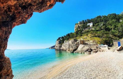 Diana Apartman - Photo 1