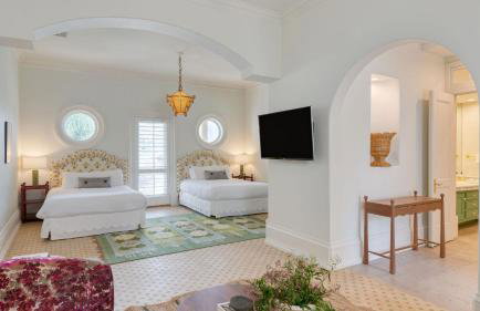 The Pond Estate by Avantstay Maximalist Designer Compound w/ 2 Casitas, Indoor + Outdoor Pools, Tennis Court, & Gorgeous Mountain Views 12k Sqft - Foto 81