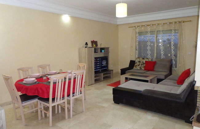 Apartment With Terrace - Photo 19