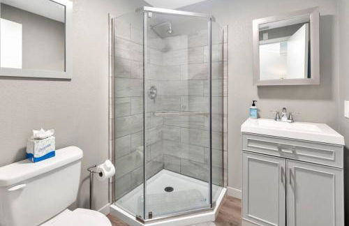 8 BDRM Mansion. 10 MN to Honeymoon Island Beach - Foto 61