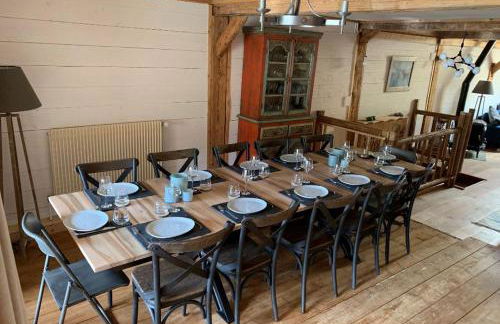 Savoyard Farmhouse - Sleeps 14 Garden & Parking - Foto 7