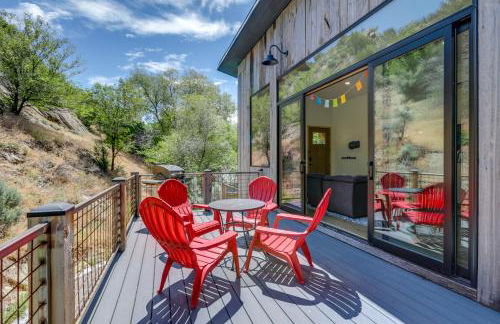 New Castle Getaway with Grill and Mountain Views! - Foto 20