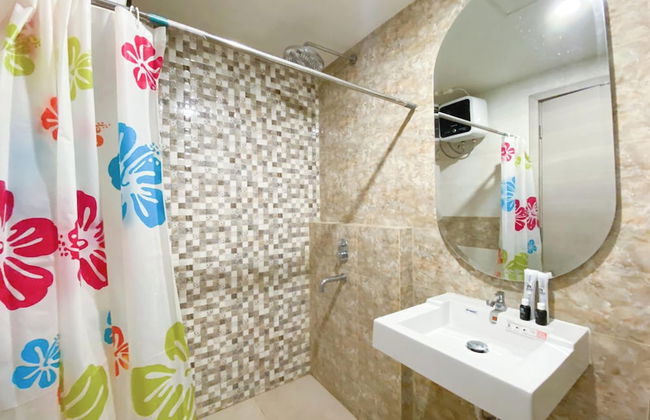 Best Choice And Modern Studio At Apartment Mataram City - Photo 10