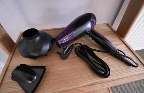 Amaya Four - Sleeps 5 - 1 bed apartment - Newly renovated- Close to town centre -Grantham Free Gym Access - Foto 18