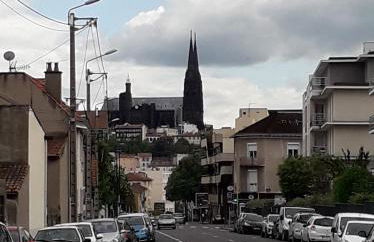 Charmant F2 avec vue, proche centre - Foto 9