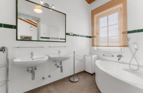 Villa Dramac and Country Estate - Foto 42