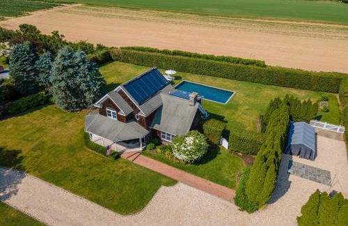 Stunning luxury Retreat I Wineries & Fall Farm Fun - Photo 7