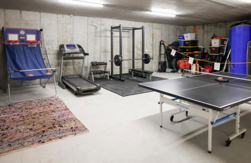 Midway Mtn Retreat | Hot Tub, Gym & 28+ Nights - Foto 30