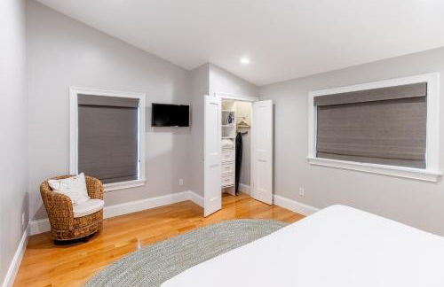 The Newport Lofts - 359 Thames Street - Photo 3