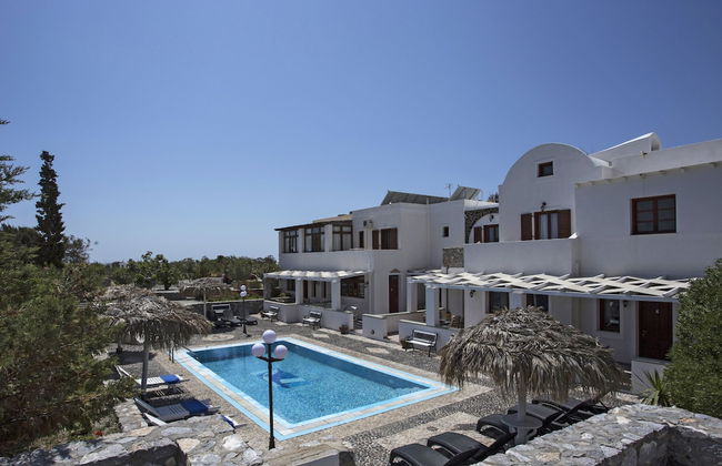 Birds Villa Apartments with Heated Pool - Including Car and Breakfast - Photo 54