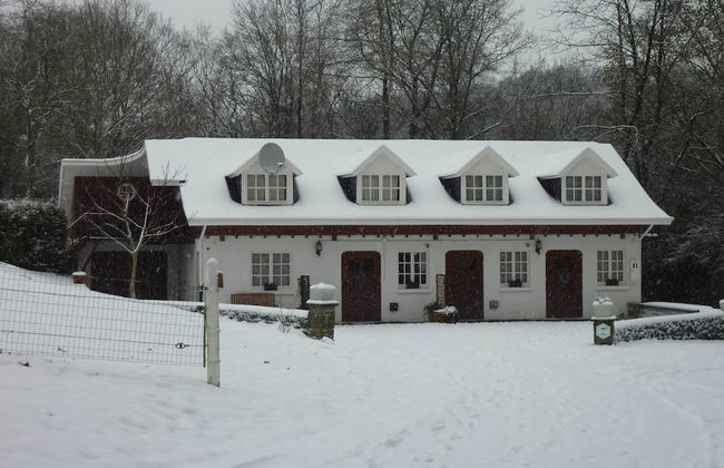 Cozy Escape in Bohon - Photo 26