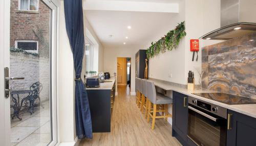 The Milton sleeps 8 close to York city centre pet friendly - Foto 5, stove, pet friendly