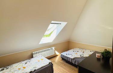 Pod skrzydłami - Foto 21