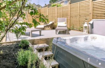 Luxury Cotswolds Cottage with Hot Tub - Foto 15