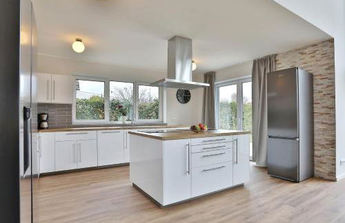 Villa Heidetraum, 20 Gaeste, Sauna, Pool - Foto 10