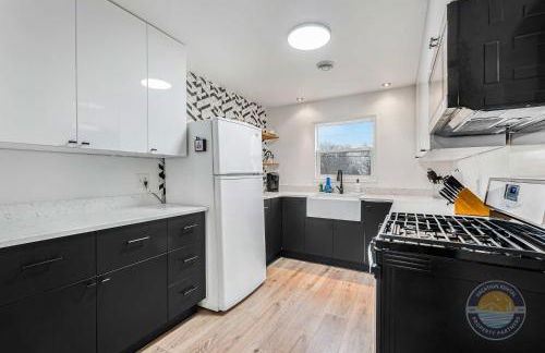 New Pet-Friendly Lake Geneva Escape - Foto 3