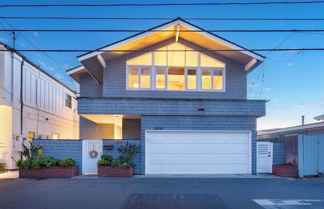 Unbeatable Beachfront Bliss w/ Ocean Views, Luxe Interiors & Patio Beach Road - Foto 47