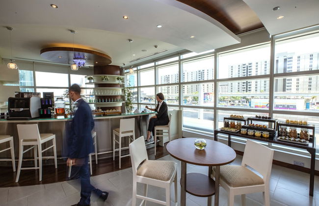 Nassima Tower Hotel Apartments - Photo 74