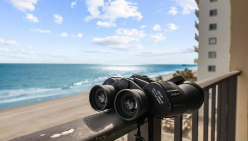 *OCEAN FRONT* Pier-adise 2Bed/2Bath, Sleeps 8 - Photo 3