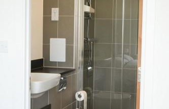2BR flat in Bermondsey, near London Bridge - Photo 4