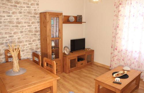 VIVIENDA DE USO TURISTICO El Jabalon - Foto 1