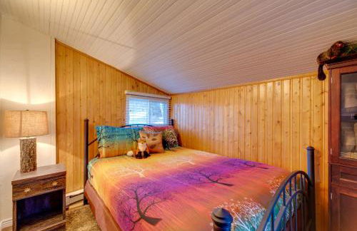 Rustic Log Cabin with Studio about 5 Mi to Pikes Peak! - Foto 17