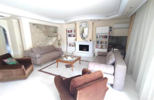 Ioli Luxury Suite - Photo 14