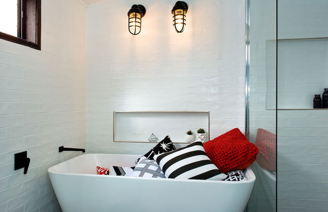 UNIQUE - New York Loft Style Townhouse - Photo 22