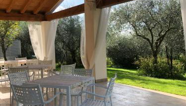 BeeHouse - La Casa delle Api Agriturismo - Foto 3, Garden, Garden view