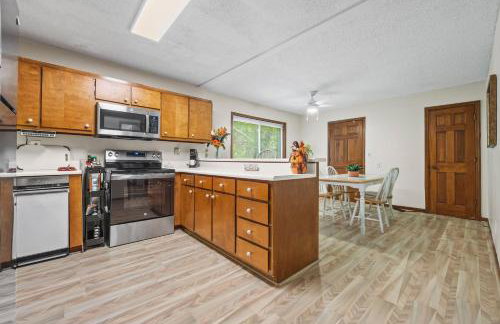 Spacious 3BR Retreat Near Summit Skyride & Stone Mountain Park - Foto 7