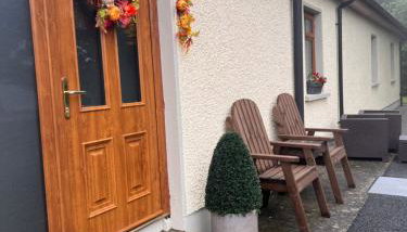 Sarah’s cottage - Photo 2