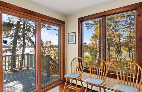 Waterfront on Swan Pond with Kayaks - Photo 14