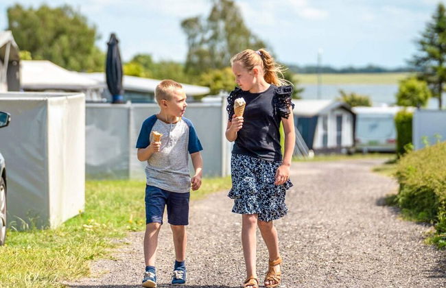 4 Person Holiday Park Home in Karrebaeksminde - Foto 16