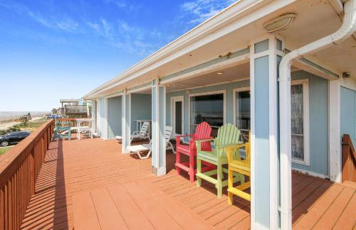 Bermuda Beachfront by Ryson Vacation Rentals - Photo 51