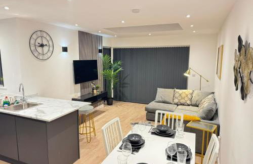 Stylish 4bd - Coop LIVE - Etihad - Parking - EV - Foto 27