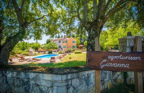 Villa Giovanna, a charming Villa with pool in a beautiful landscaped garden - Foto 46